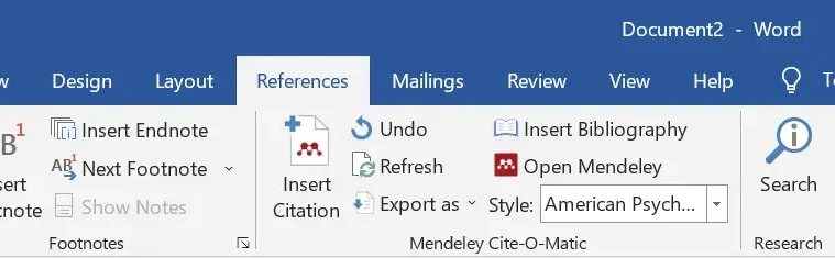 Menu Mendeley di Word