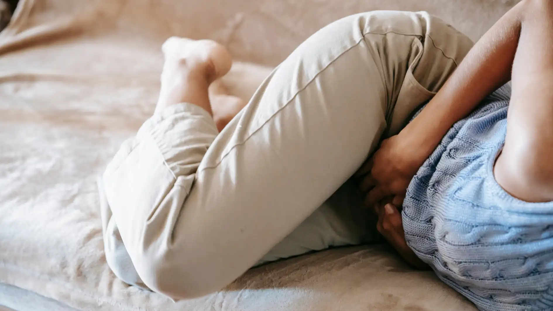 Penyebab Sakit Perut Bagian Bawah, Apa Obatnya?